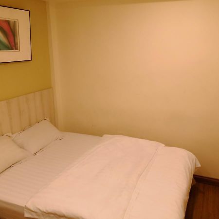 קואלה לומפור Hotel Zamburger Taman Segar - Previously Home Inn Taman Segar מראה חיצוני תמונה