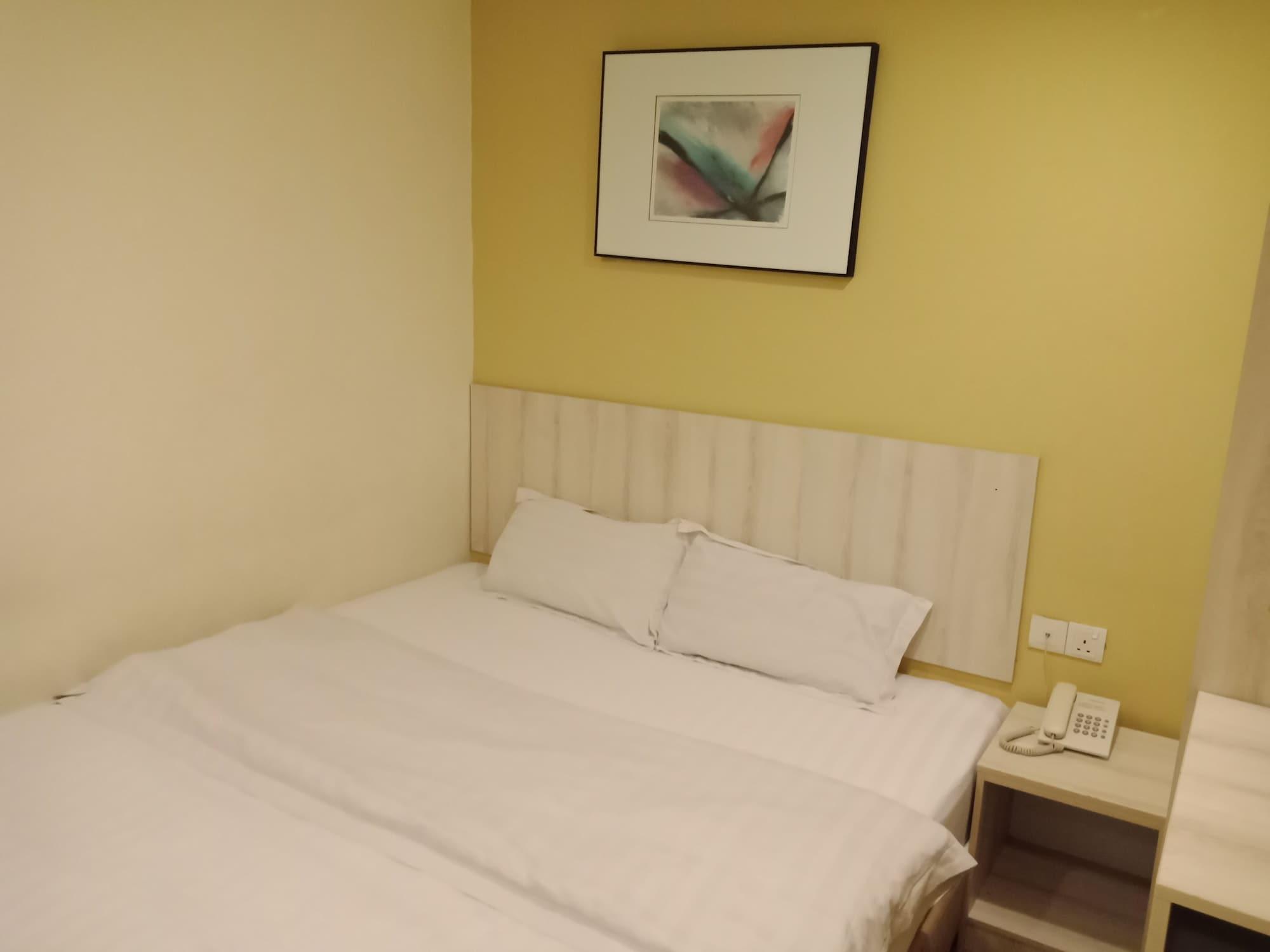 קואלה לומפור Hotel Zamburger Taman Segar - Previously Home Inn Taman Segar מראה חיצוני תמונה
