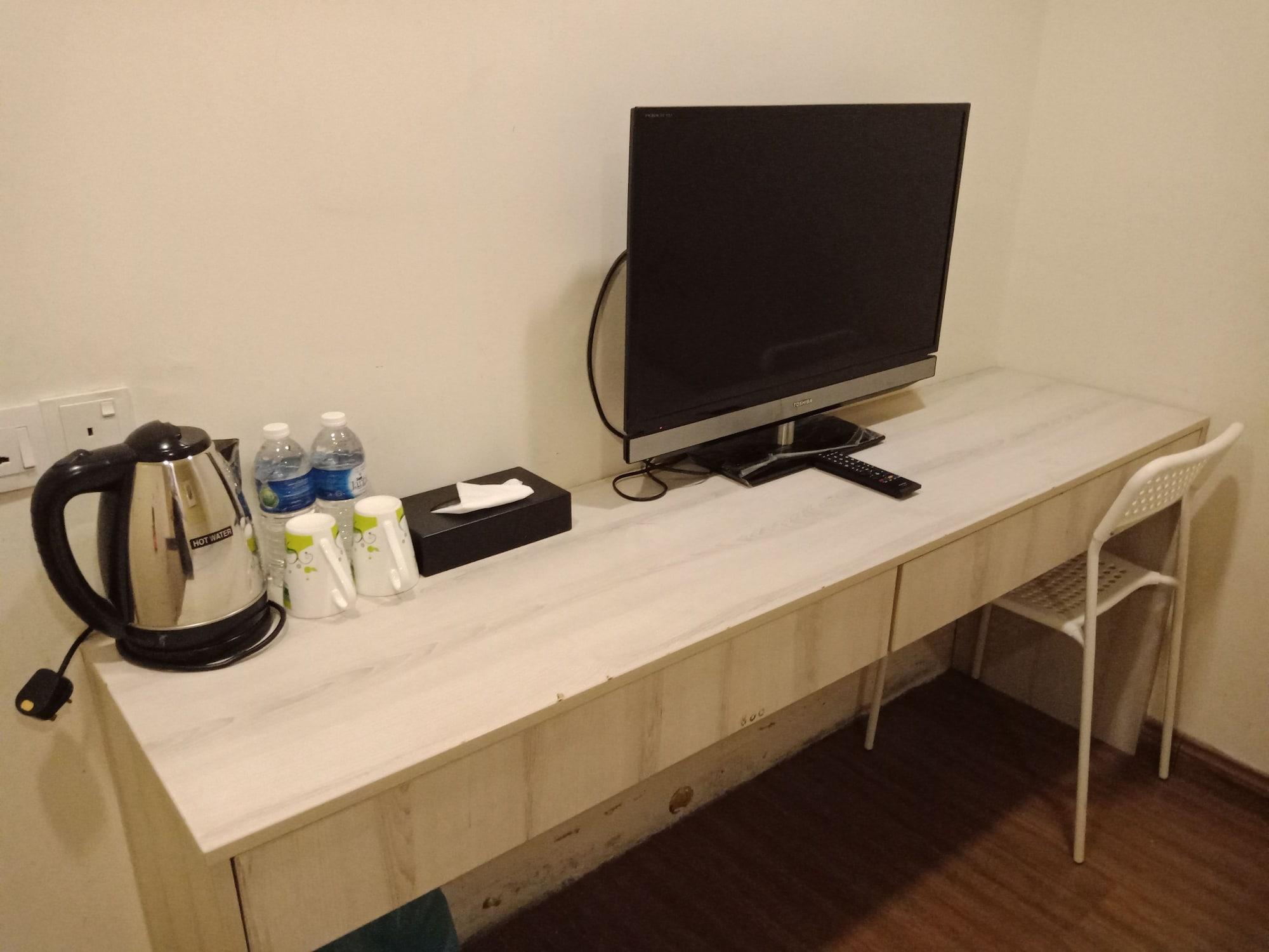 קואלה לומפור Hotel Zamburger Taman Segar - Previously Home Inn Taman Segar מראה חיצוני תמונה