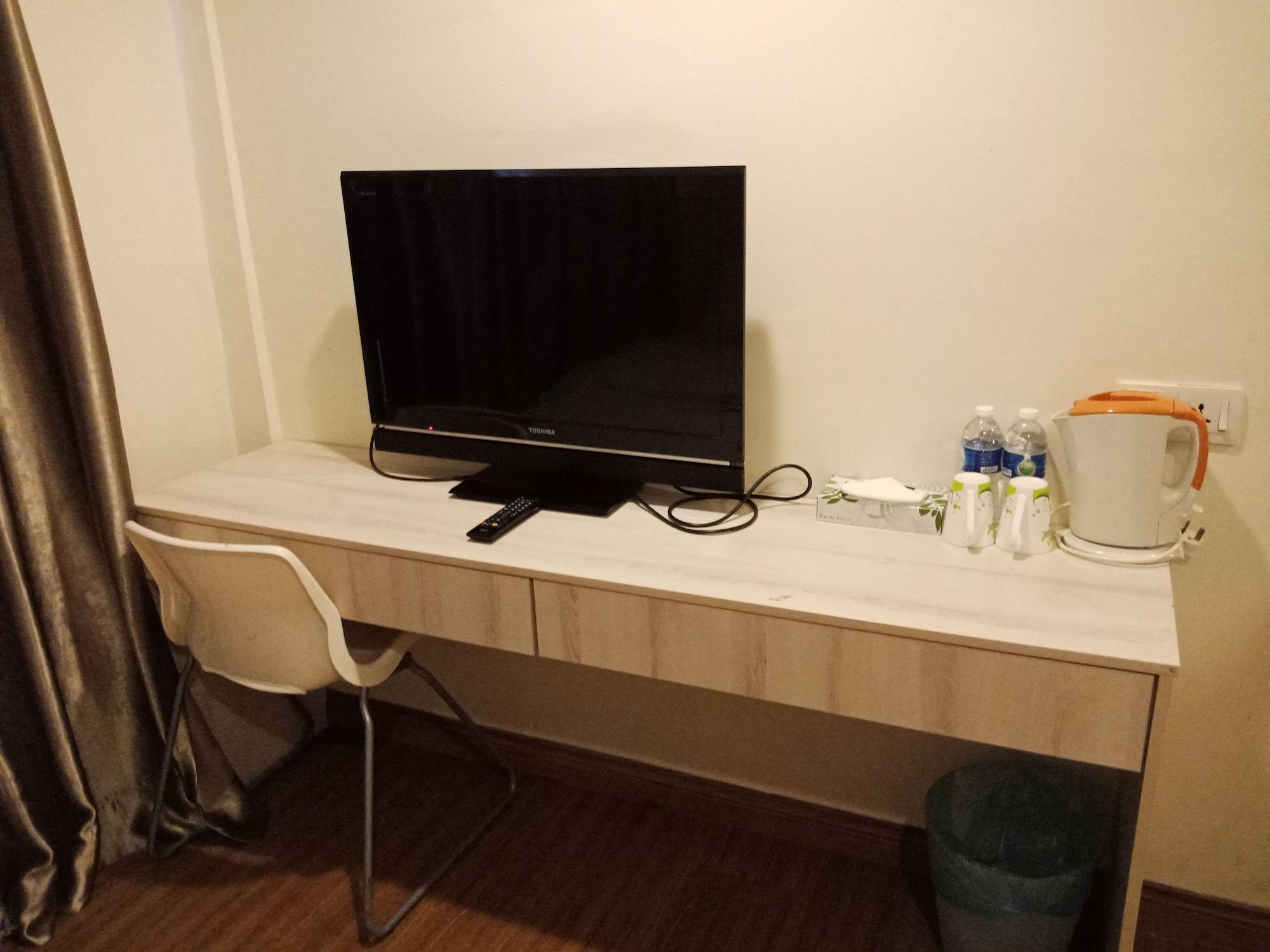 קואלה לומפור Hotel Zamburger Taman Segar - Previously Home Inn Taman Segar מראה חיצוני תמונה