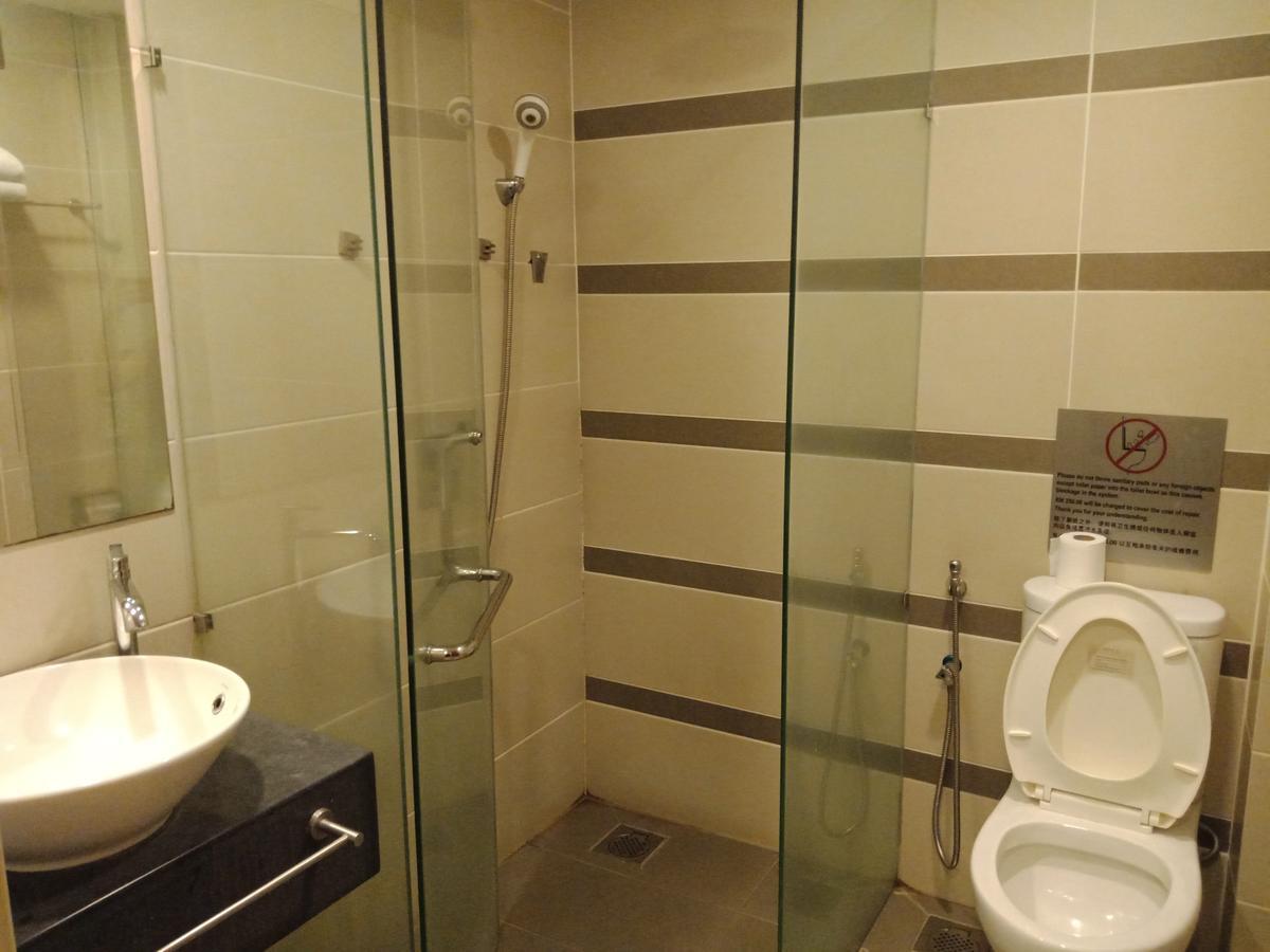 קואלה לומפור Hotel Zamburger Taman Segar - Previously Home Inn Taman Segar מראה חיצוני תמונה
