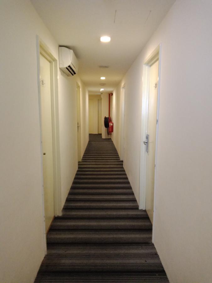 קואלה לומפור Hotel Zamburger Taman Segar - Previously Home Inn Taman Segar מראה חיצוני תמונה