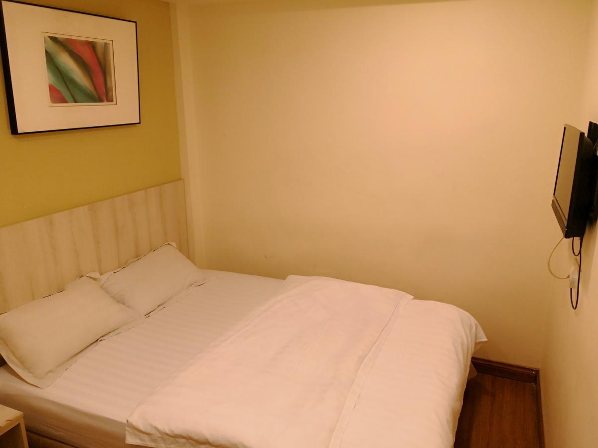 קואלה לומפור Hotel Zamburger Taman Segar - Previously Home Inn Taman Segar מראה חיצוני תמונה